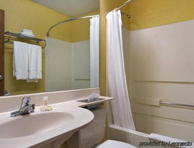 Best Western Buffalo Inn & Suites Williamsville Værelse billede